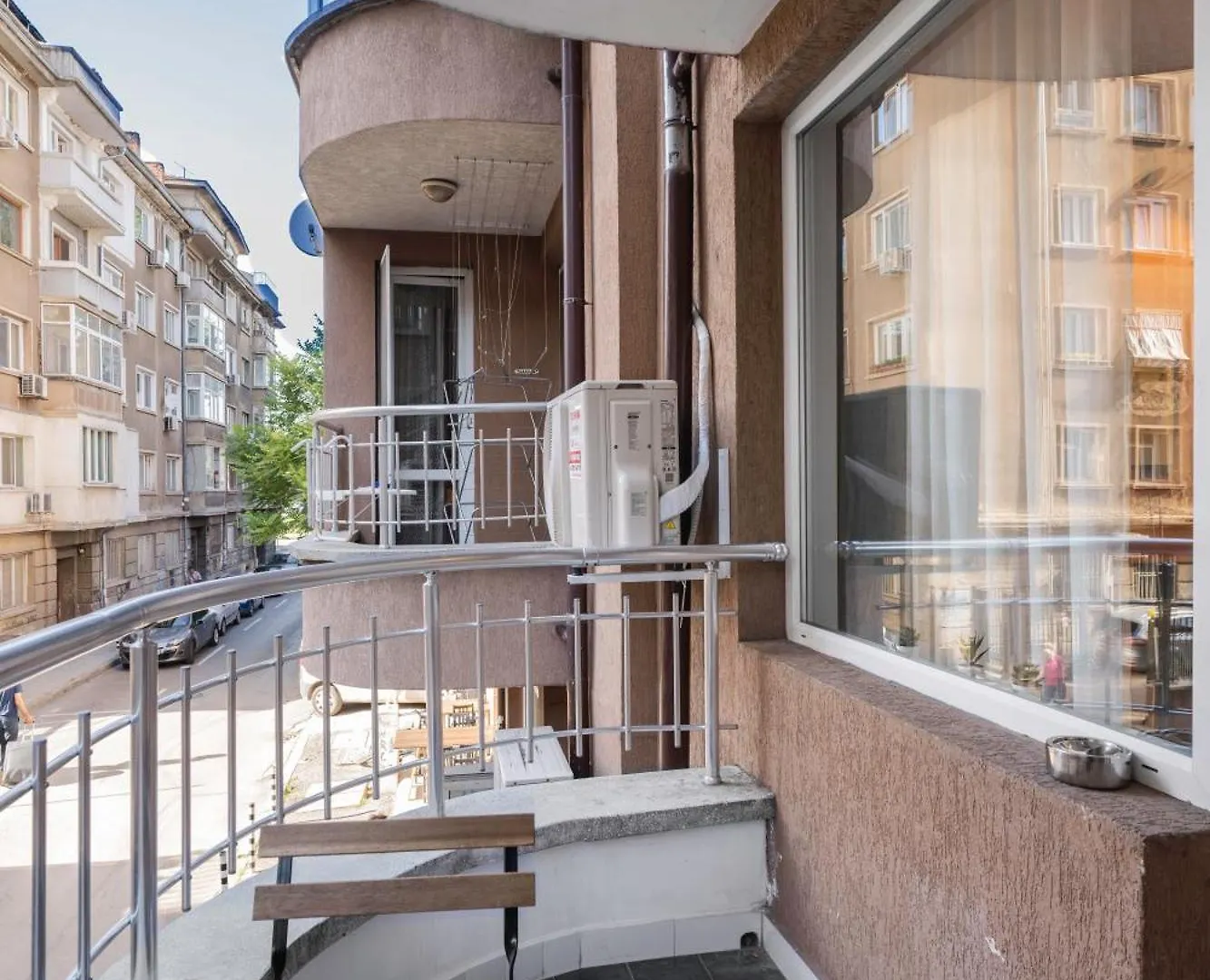 Modern&Central 2-Bedroom Apartment With Parking Sofia