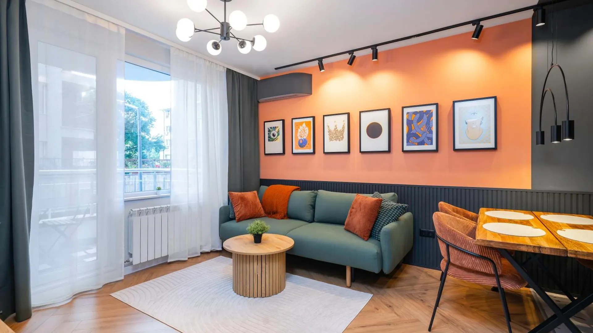 Modern&Central 2-Bedroom Apartment With Parking Sofia